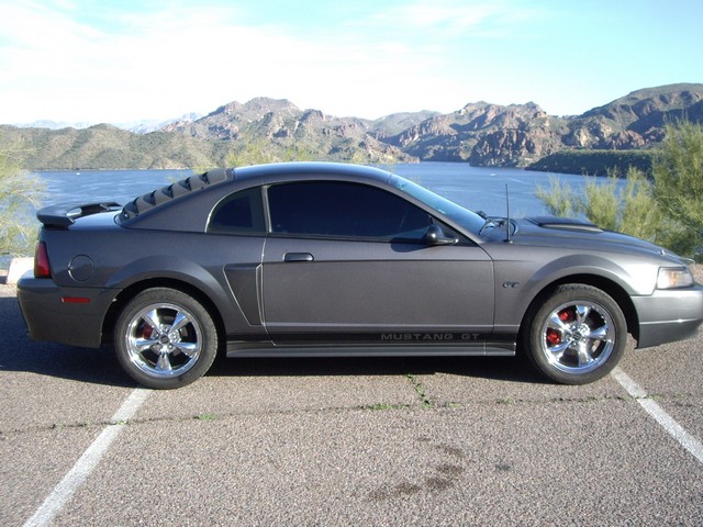 2003 Mustang GT Deluxe Coupe